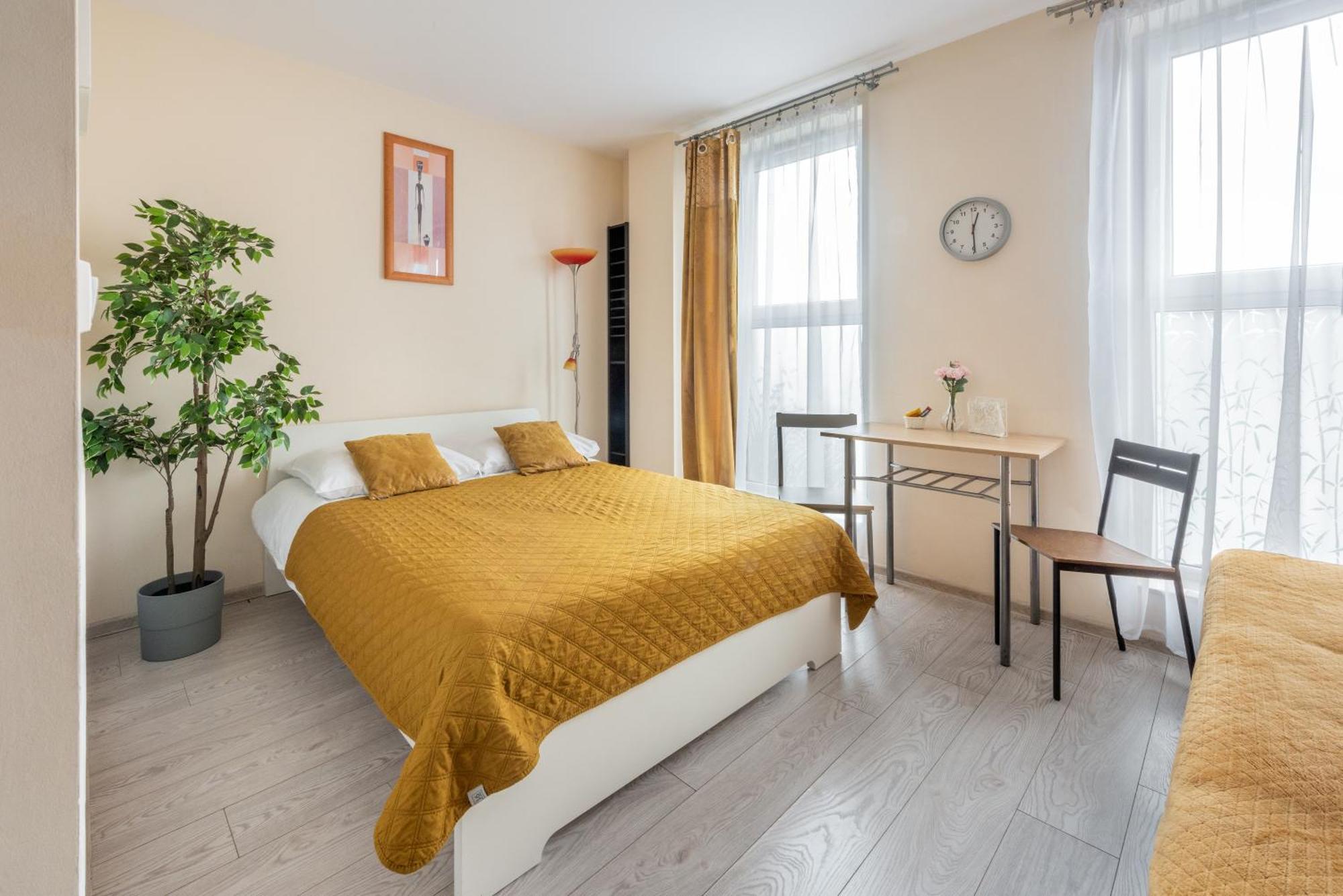Cozy Modern Astoria Magic Orange Old Town Appartamento *