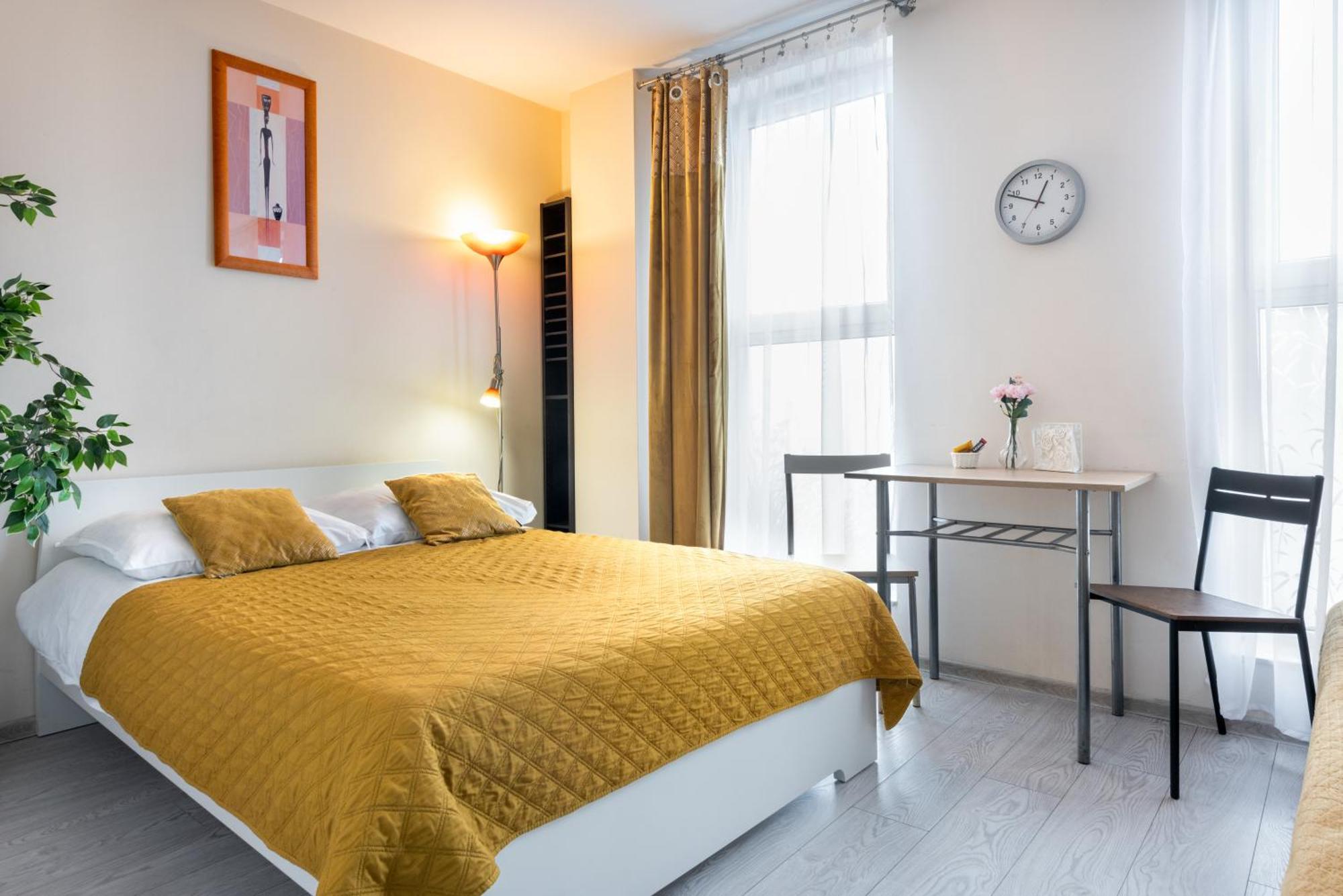 Cozy Modern Astoria Magic Orange Old Town Appartamento
